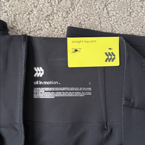 All in Motion High-Waisted Straight Leg Pant. Active Black Pull-On Trouser L NEW - Picture 2 of 12